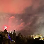 Very Peri Cappadocia - The Lifestyle Luxury Design 4* Üçhisar