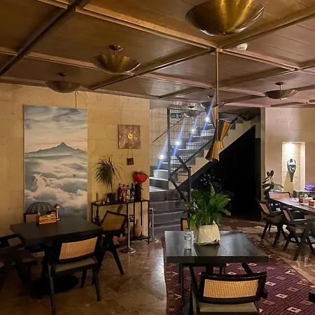 Very Peri Cappadocia - The Lifestyle Luxury Design فندق 4*