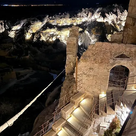 Very Peri Cappadocia - The Lifestyle Luxury Design أُتْشيسار